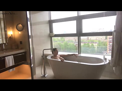 ❤️ Pitikek mezin Bi dilgermî pizika xwe di serşokê de dihejîne ️❌ Pornoya anal li ku.xinwen1288.top ❌️❤